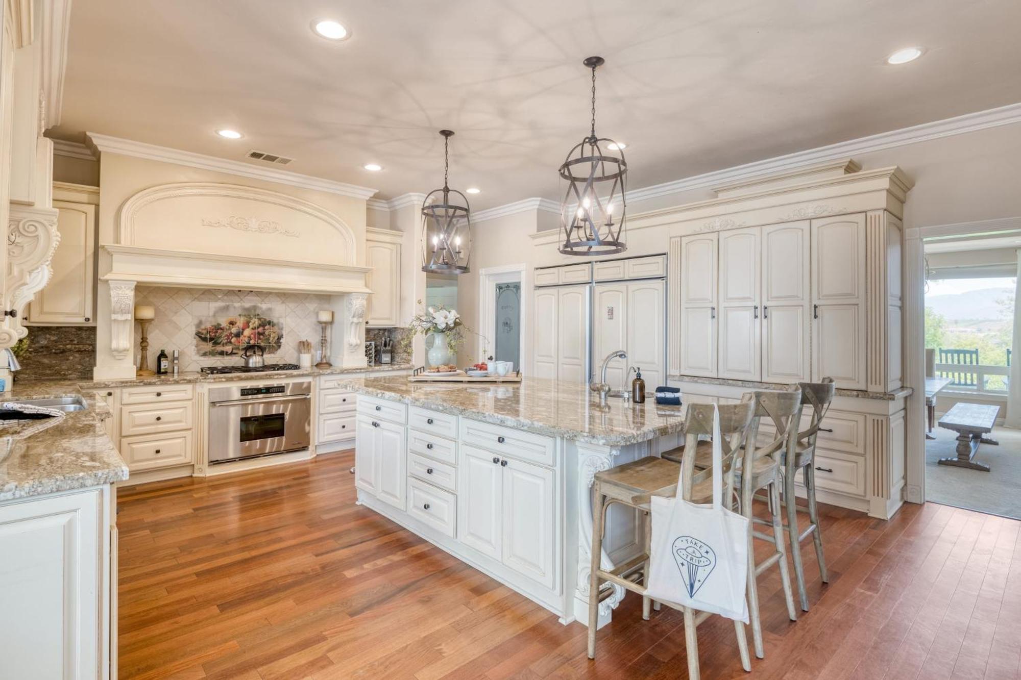 Grand Contento By Avantstay Extraordinary Estate W Pool Hot Tub Movie Room Temecula Exteriör bild