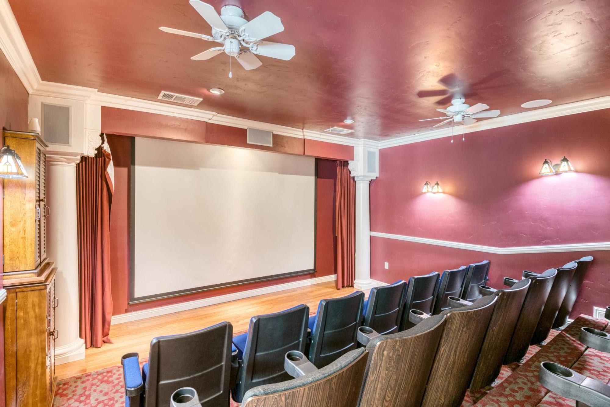 Grand Contento By Avantstay Extraordinary Estate W Pool Hot Tub Movie Room Temecula Exteriör bild